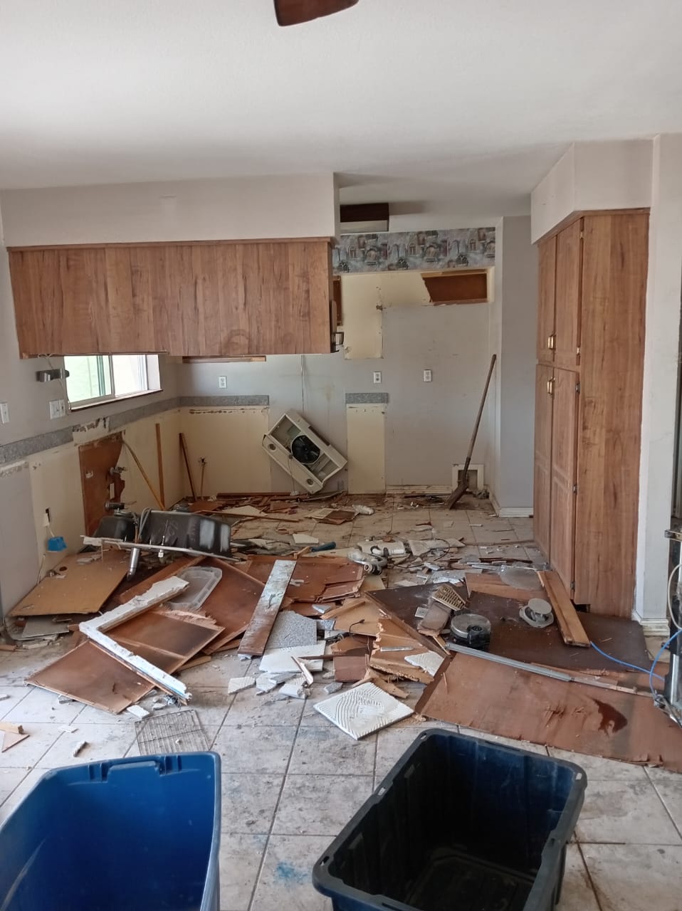 Full flip demolition phase